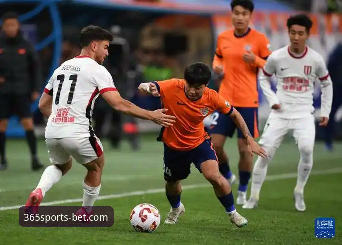 如何通过bet365体育平台复盘青岛海牛3-1力克上海海港的经典战役？